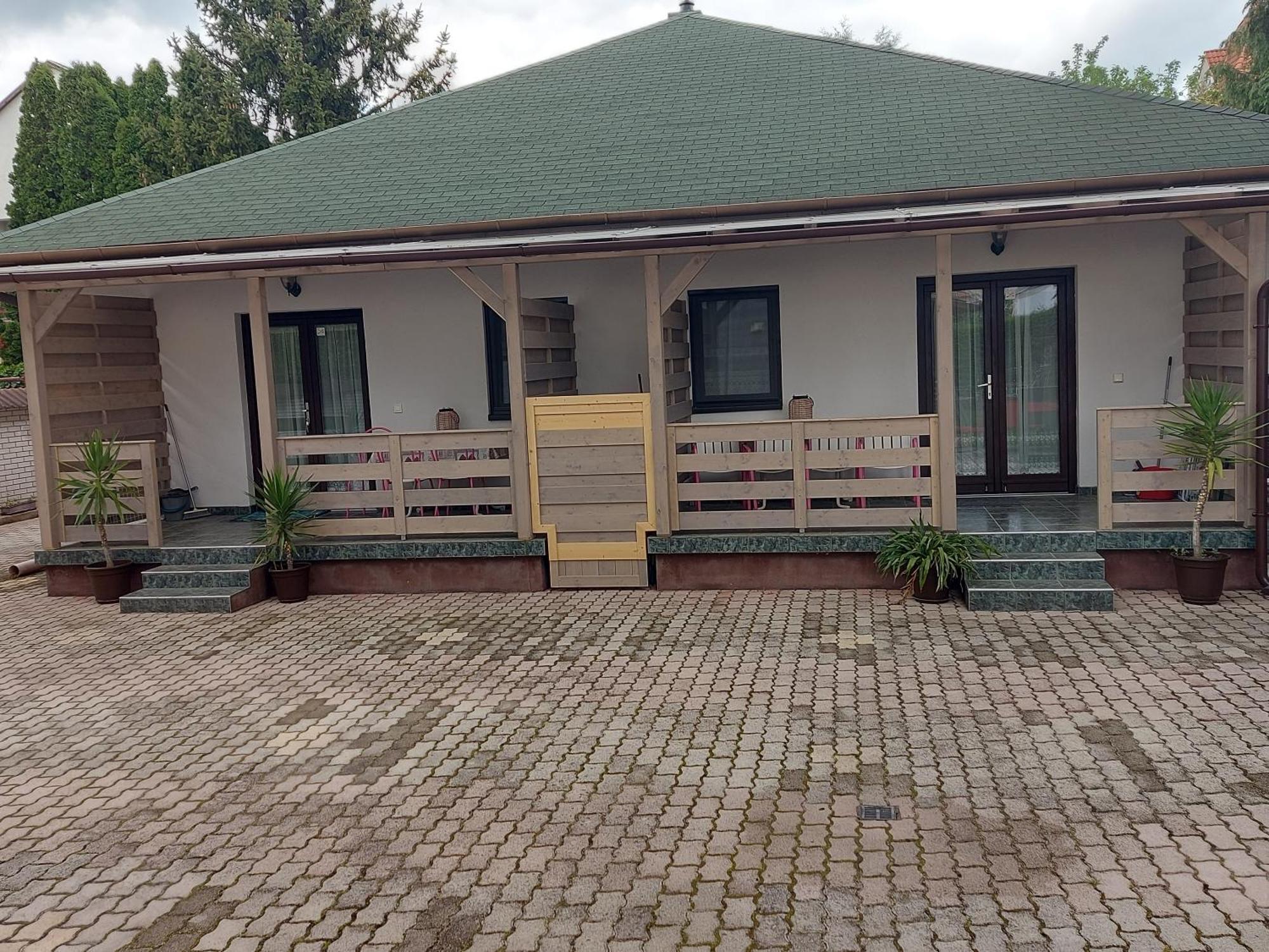 Istvan Apartmanok Keszthely Exterior photo